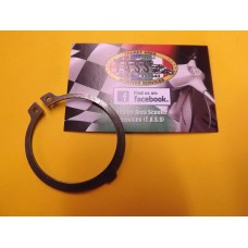 GEAR CLUSTER RETAINING CIRCLIP