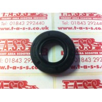 LAMBRETTA FRONT HUB OIL SEAL