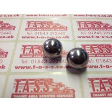  LAMBRETTA FORK LINK BALL PAIR .GP 