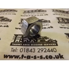 FRONT HUB NUT PX 20MM