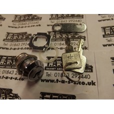 LAMBRETTA LEGSHIELD TOOLBOX REPLACEMENT LOCK