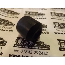 REAR SHOCK ENGINE MOUNTING BUSH RUBBER PX/T5