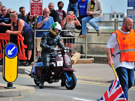 Racing Image - Gallery